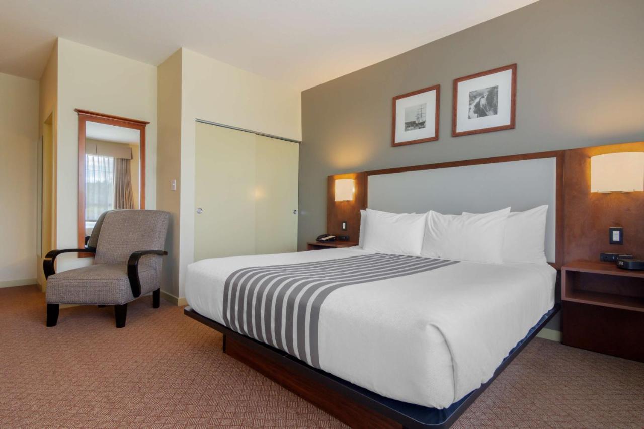 Best Western Plus Chemainus Inn Exterior photo
