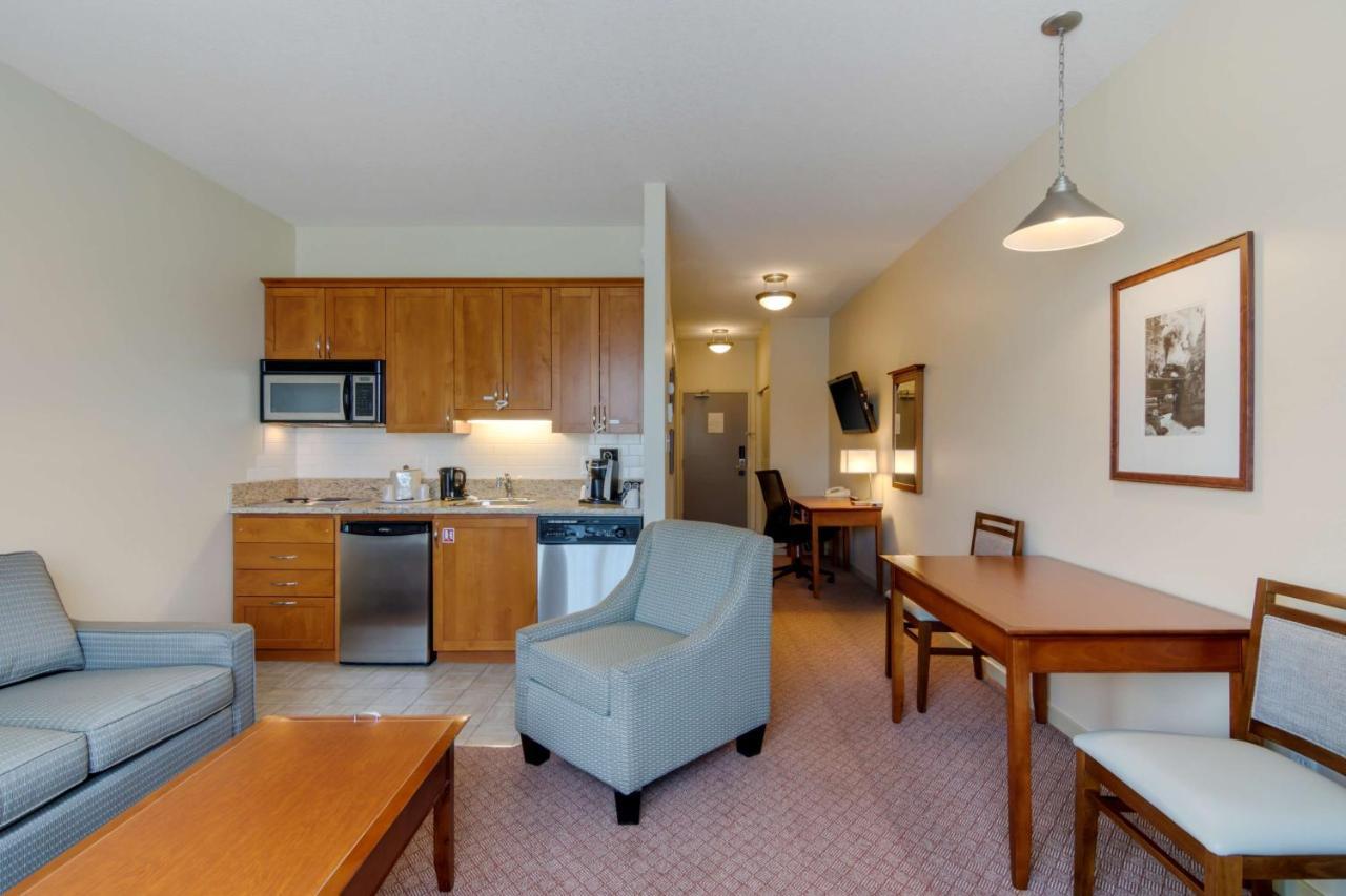 Best Western Plus Chemainus Inn Exterior photo