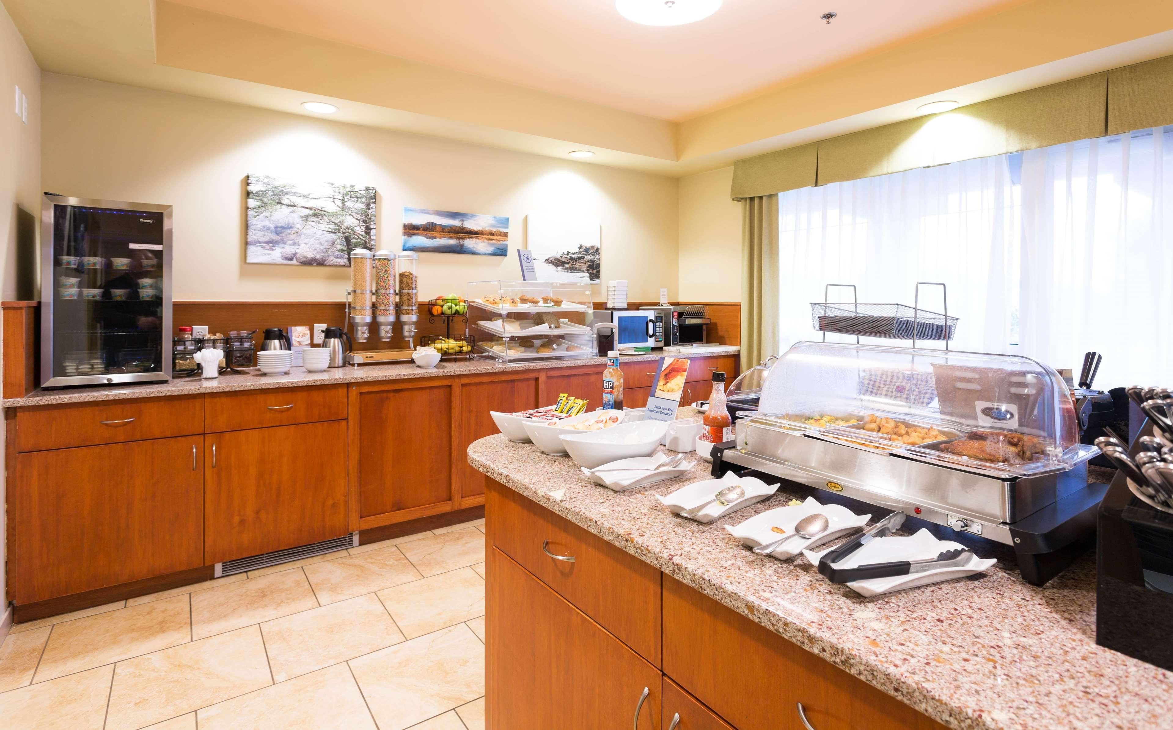 Best Western Plus Chemainus Inn Exterior photo
